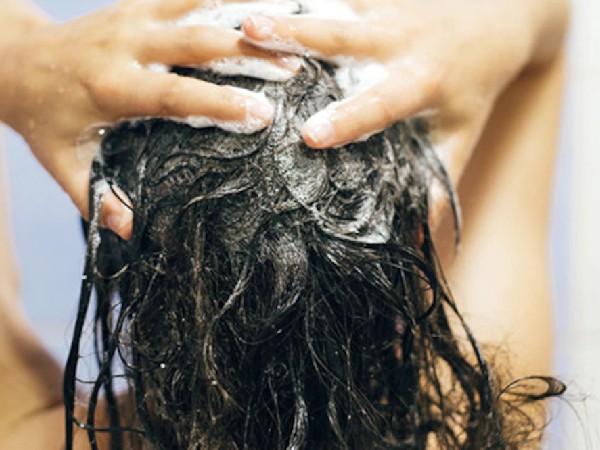 मौसम के साथ चेंज करें शैंपू और कंडीशनर