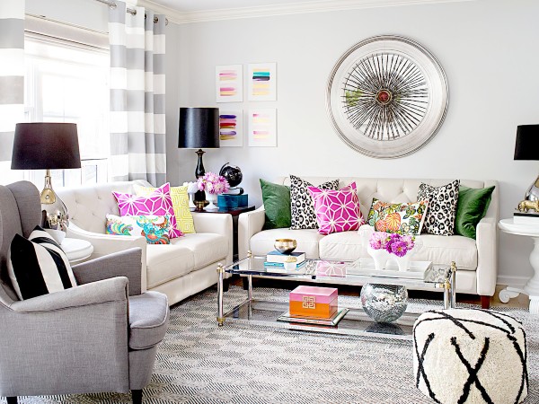 लाइट कलर फर्नीचर