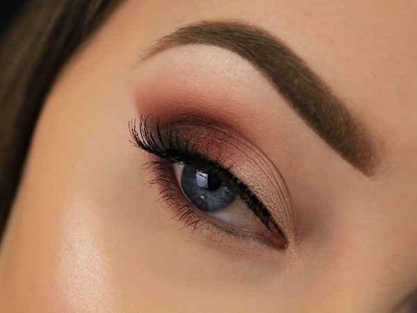 मेकअप के दौरान इस बात का ध्यान रखें