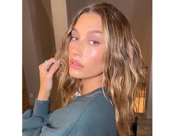 वॉश ऑफ कलर्स आई शैडो