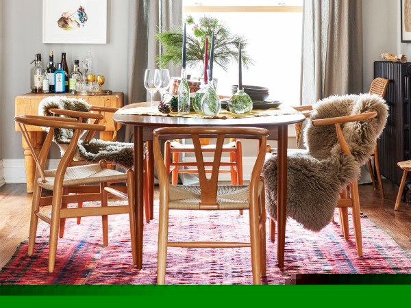 कलरफुल रग्स से एड करें कलर