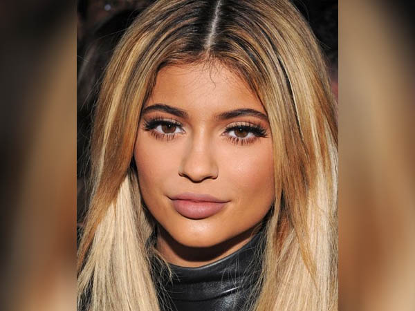 बॉटम हैवी लिप्स