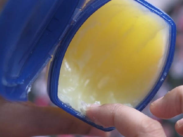 वैसलीन ब्लीच बनाने का तरीका