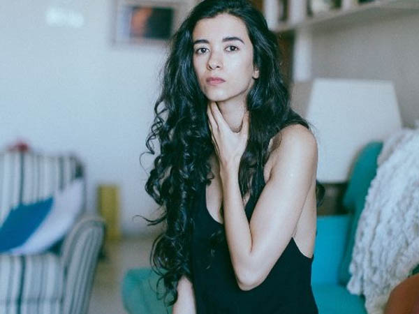 कौन है ऋतिक रोशन की मिस्ट्री गर्ल सबा आजाद?