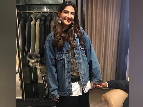 डेनिम शर्ट