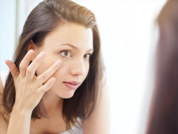 चेहरे की सूजन 