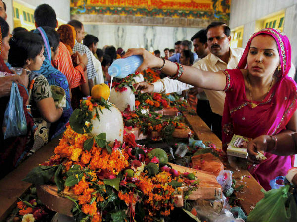 ग्रहों की कुदृष्टि के लिए ज़रुर करें ये उपाय
