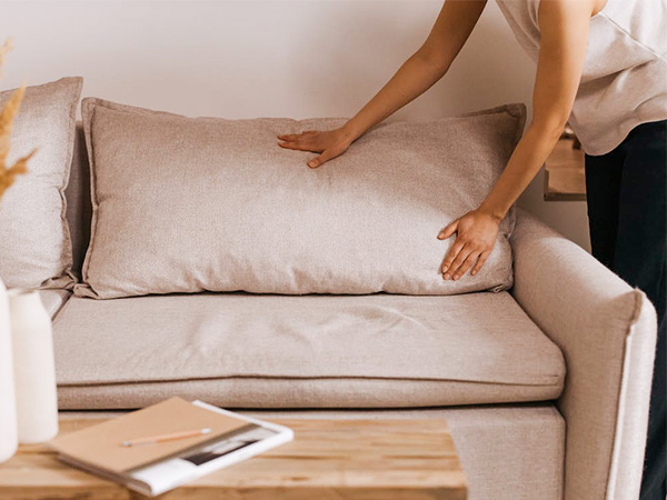 फर्नीचर को करें रि-अरेंज