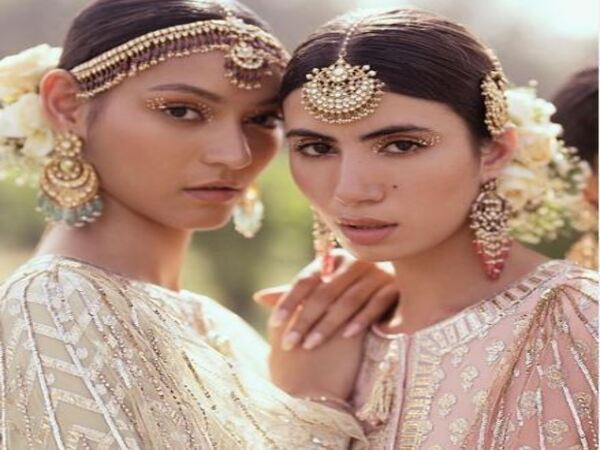 दुल्हन के लिए डैंगलर झुमके