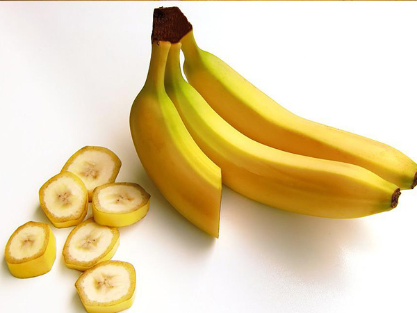 केले के छिलके के सेवन से मिलने वाले स्वास्थ्य लाभ
