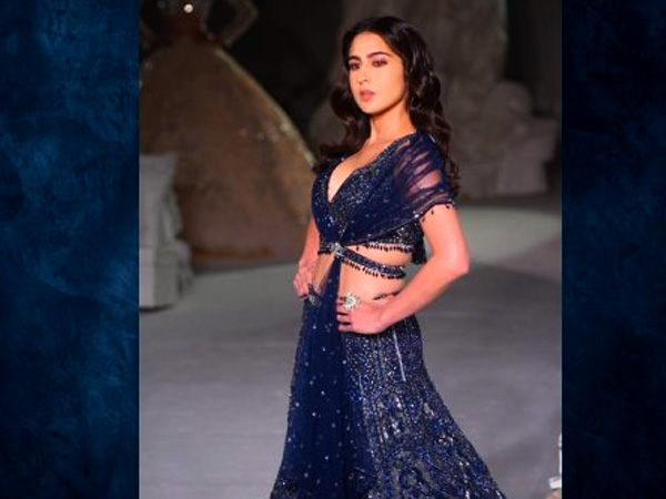 FDCI ICW 2022: Sara Ali Khan In Glittery Ensemble For Falguni And Shane Peacock