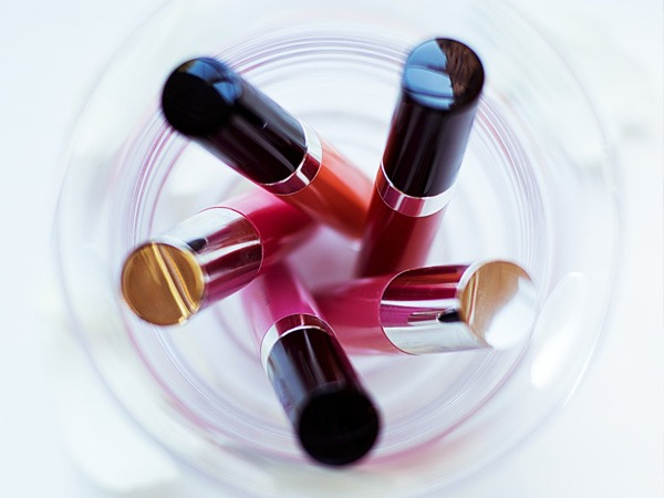 मस्कारा सूखने पर फेंक दें ?