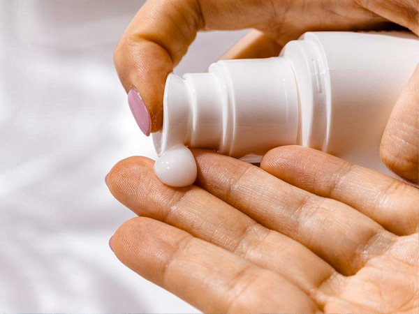 स्किन पियर्सिंग को करें क्लीन