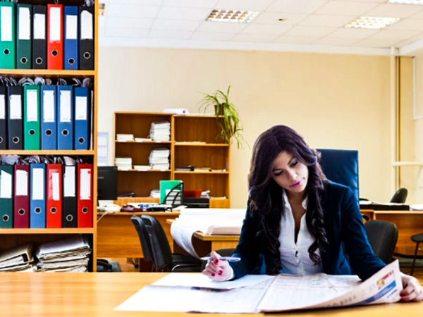 करियर को प्राथमिकता देना