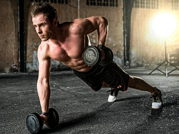 सोशल मीडिया की जगह एक्सरसाइज के फायदे