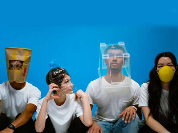 सांसों से बदबू आना