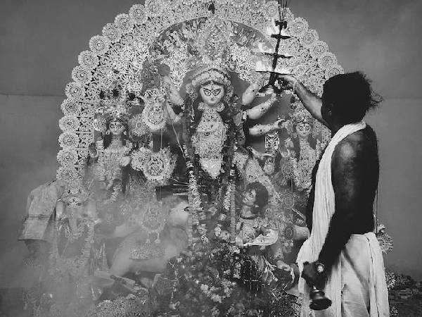 पहला दिन- मां शैलपुत्री की पूजा विधि 