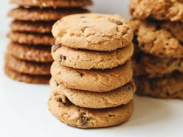 1. कुट्टू के आटे की कूकी