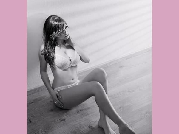 अंडरवियर के फैब्रिक पर ध्यान दें अंडरवियर के फैब्रिक पर ध्यान दें