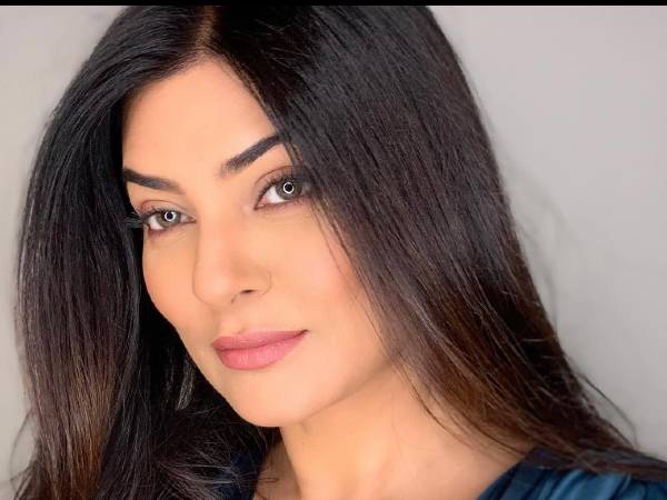 कम से कम मेकअप करें