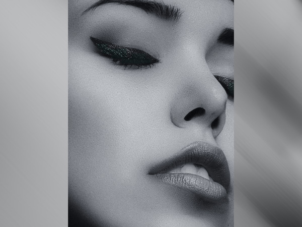 नीचे का भरा होंठ