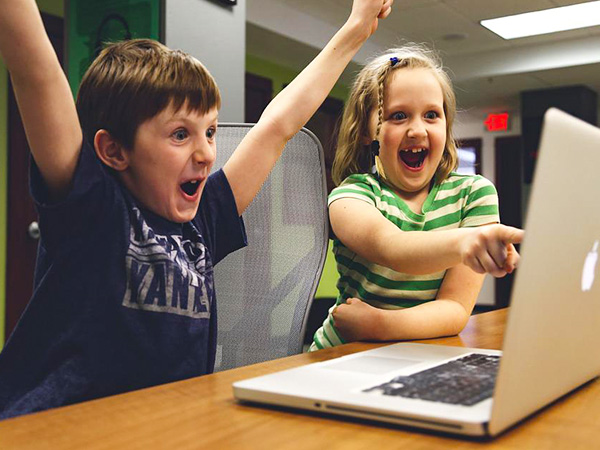 दूसरों को चिढ़ाने की आदत