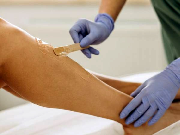 वैक्स का टेंपरेचर सही ना रखना वैक्स का टेंपरेचर सही ना रखना