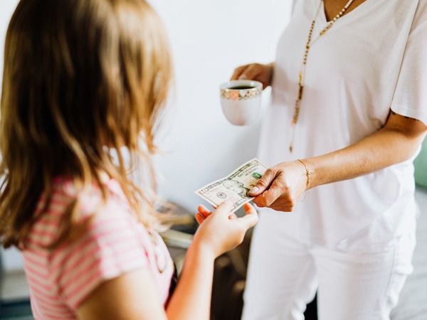 सुरक्षा और स्वतंत्रता की भावना