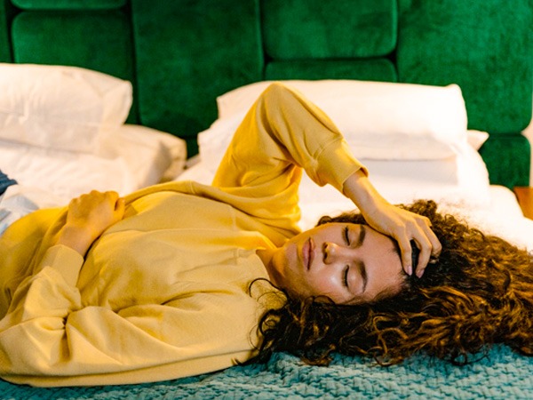 एक्टिविटी में बिजी रहें