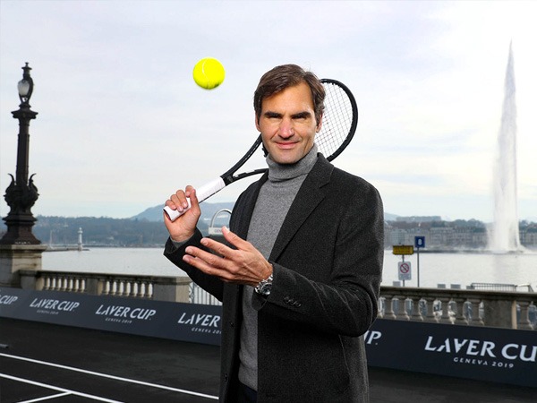  320 मिलियन डॉलर की संपत्ति