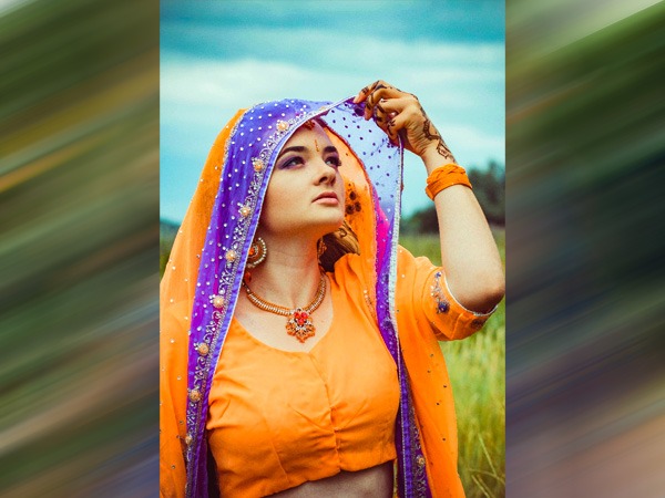 सप्तमीं दिन 7 - 2 अक्टूबर, (रविवार) दिन का नवरात्रि रंग - नारंगी