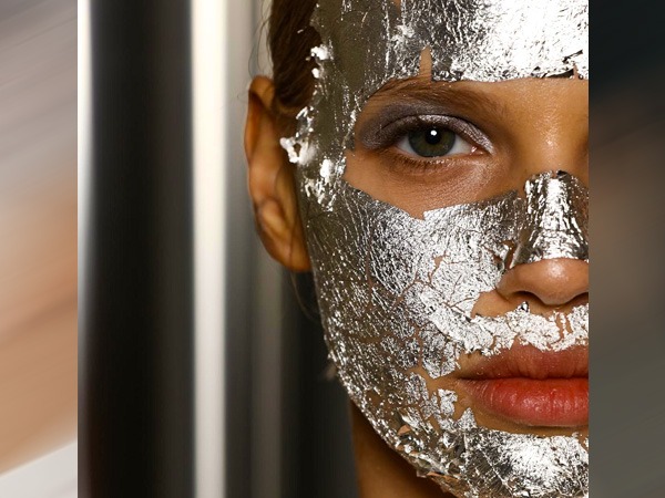 आपकी उम्र को घटा देता है- आपकी उम्र को घटा देता है-