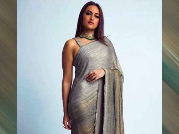 सोनाक्षी सिन्हा