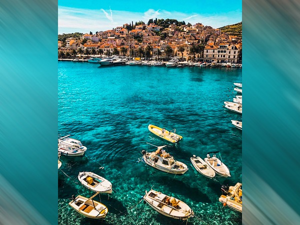 ब्लू थेरेपी के लाभ