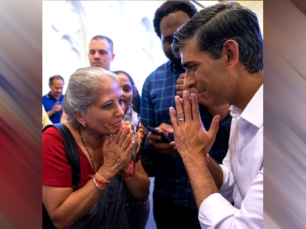 ऑक्सफोर्ड और स्टैनफोर्ड विश्वविद्यालय से की पढ़ाई 