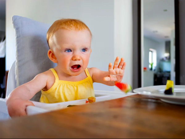 बदलें खिलाने का तरीका बदलें खिलाने का तरीका