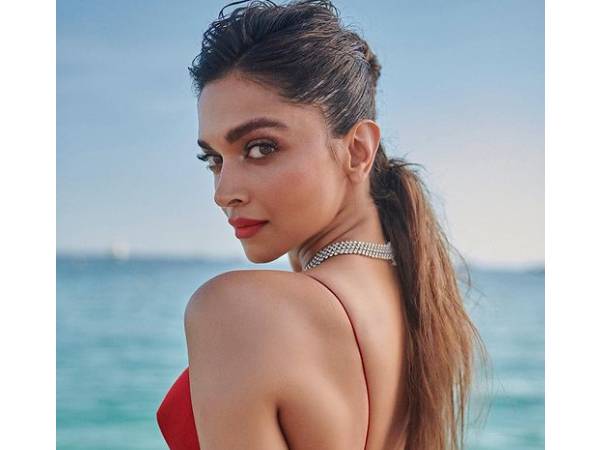 होठों और बालों पर लगाए नारियल का तेल