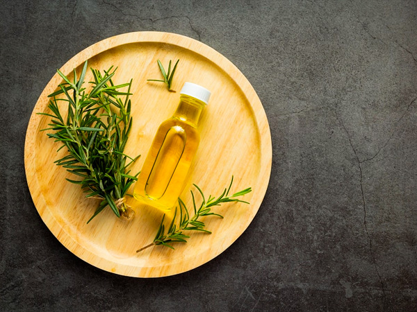 टी ट्री ऑयल