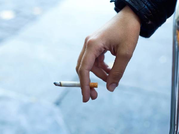 धूम्रपान छोड़े