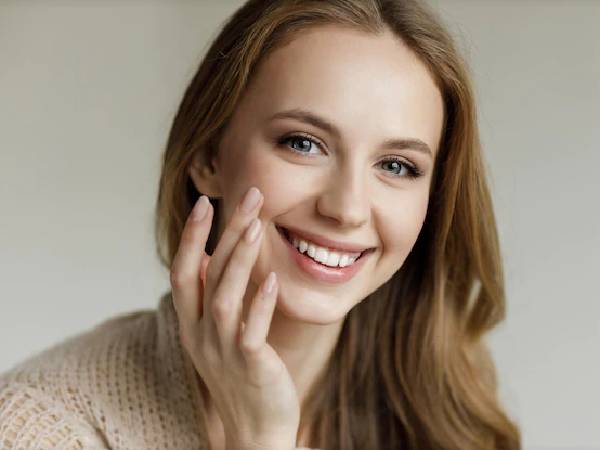 मेकअप से पहले लगाएं प्राइमर 