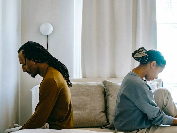 हमेशा सिर्फ अपना ही पक्ष रखना