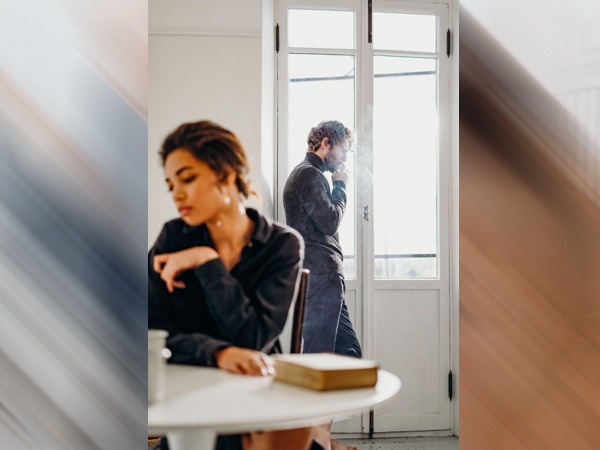 2. भावनात्मक रूप से केंद्रित चिकित्सा