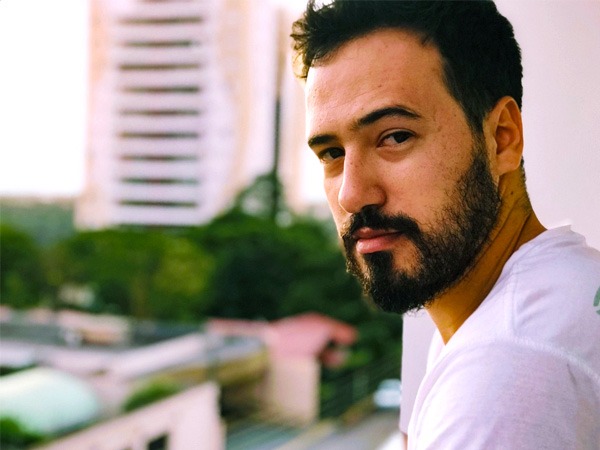 4. बालों के विकास के लिए नियमित रूप से शेव करें