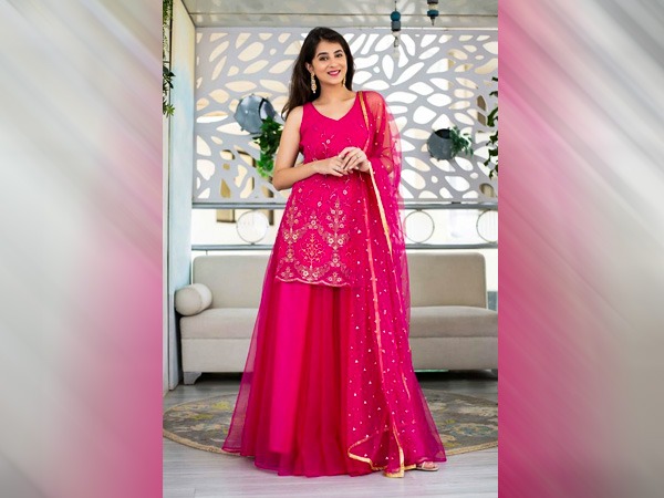 कुर्ता और लहंगा सेट