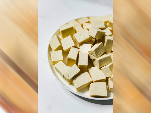 ब्लड प्रेशर को करता है कम 