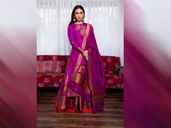 कुर्ता के साथ ड्रेपिंग स्टाइल