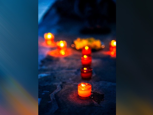 दिवाली की पूर्व संध्या पर