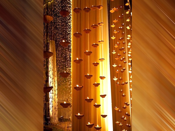 हरियाली के साथ दिवाली सजावट 