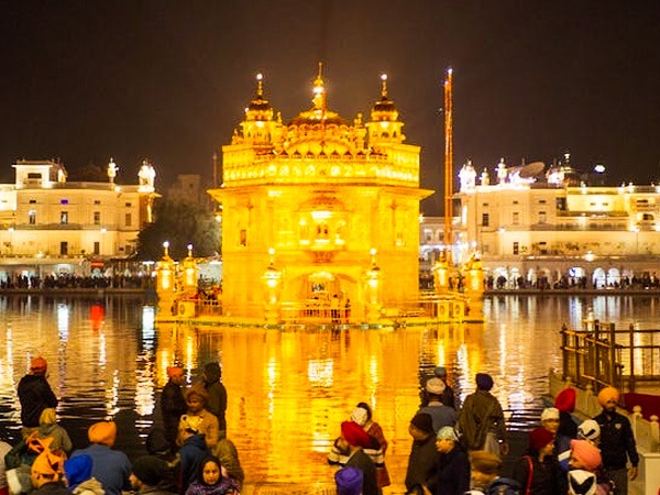 1609 में ग्वालियर किले में नजरबंद थे 