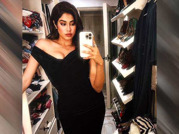 वाइट बेडरूम: 